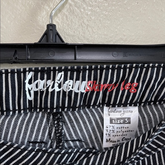 Women's Farlow Pin-Stripped, Jeans Skinny Size 5 - Picture 2 of 7